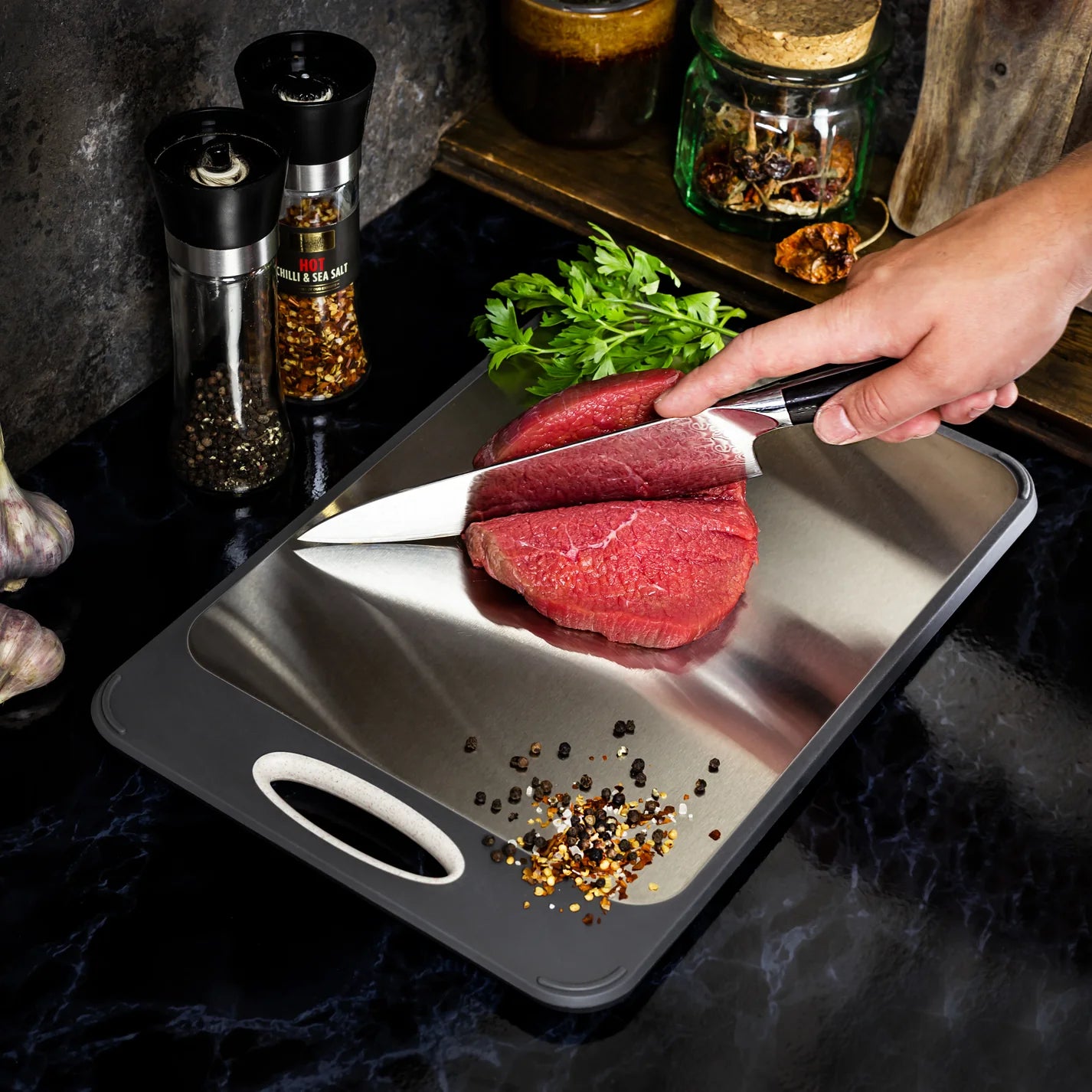 Zizzeo™ Titanium Cutting Board